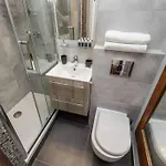 Boutique Emilii Plater 55 Two Balcony Warsaw