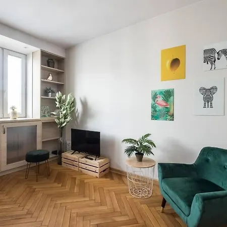 Boutique Emilii Plater 55 Two Balcony Apartment