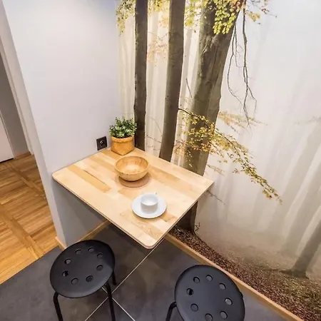 Boutique Emilii Plater 55 Two Balcony Warschau